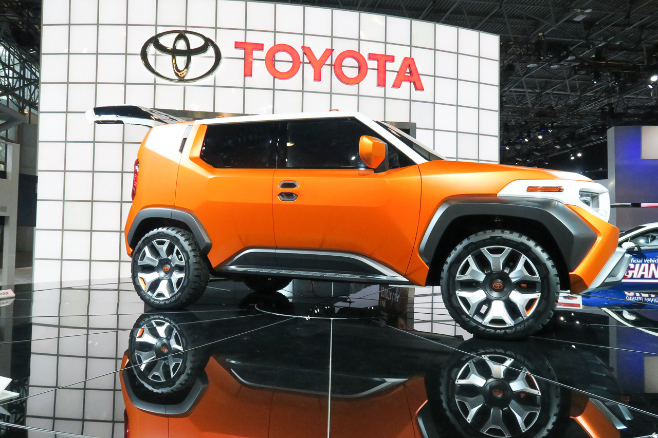 Toyota FT-4X Concept | 2017 NYIAS
