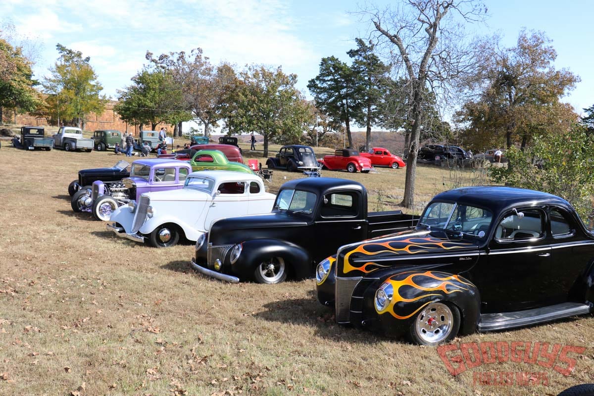 the gathering at the roc, woolaroc car show