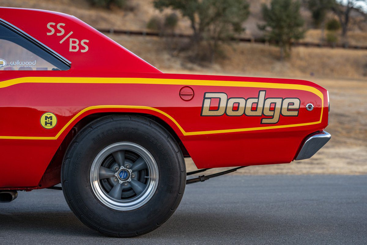Hemi Powered 1968 Dodge Dart 270