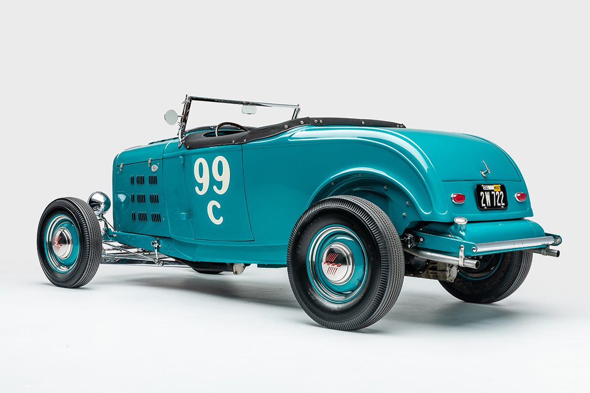 PETERSEN AUTOMOTIVE MUSEUM, PETERSEN MUSEUM, hot rod day, 1932 ford, deuce, ray brown roadster