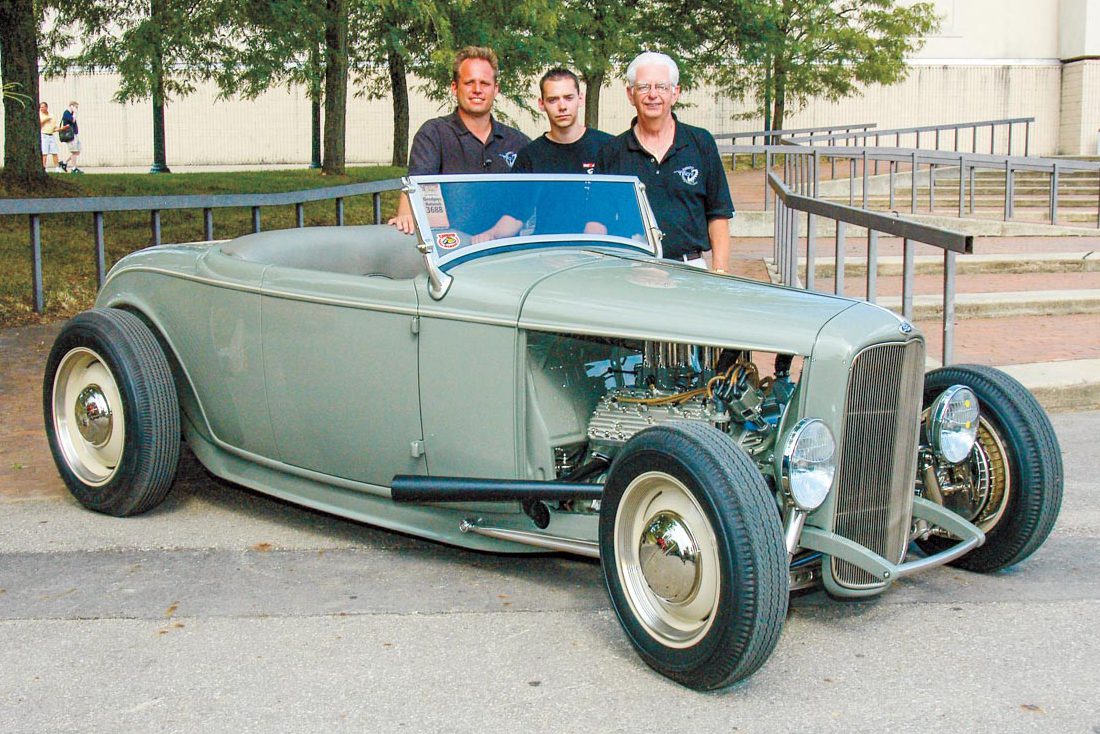 2004 Street Rod of the Year, Roger Ritzow 1932 Ford Roadster