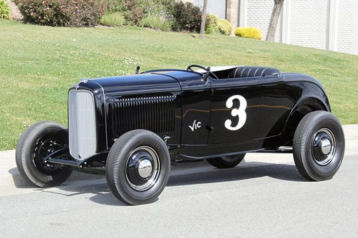 The Deuce, 1932 Ford, Edelbrock Roadster, Roy Brizio Street Rods