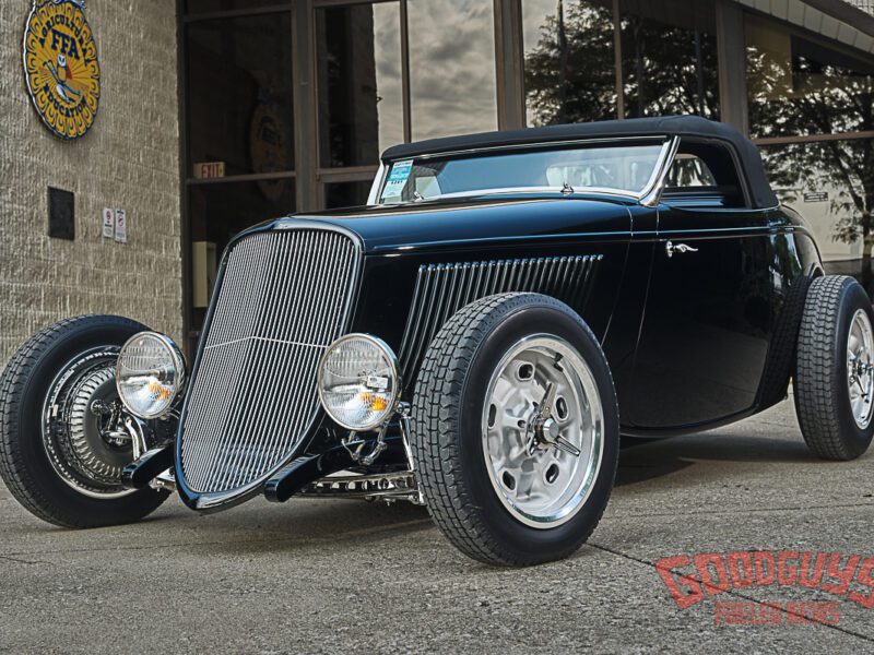 1933 Ford Cabriolet